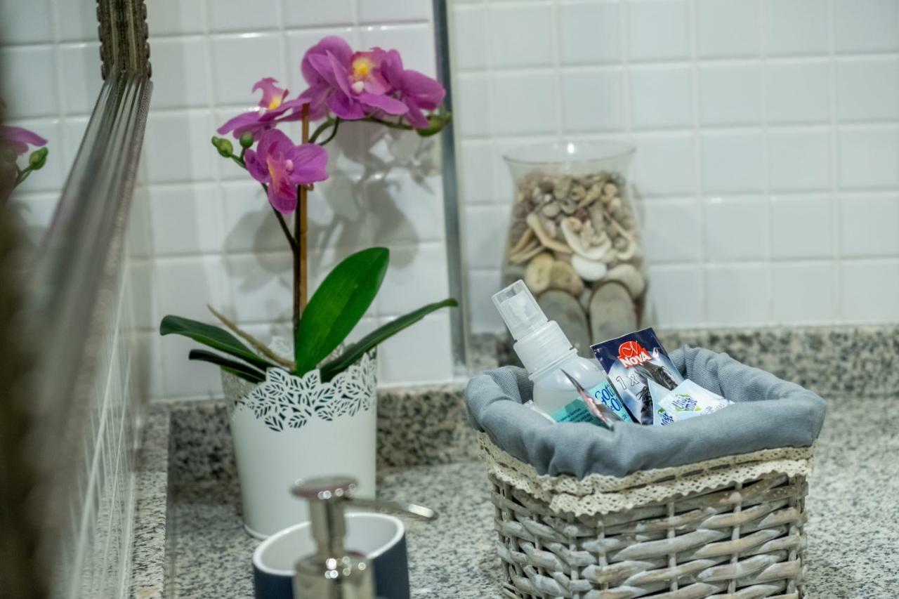La Juderia Del Buen Viaje Apartment Seville Luaran gambar