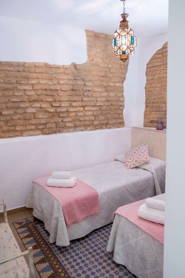 La Juderia Del Buen Viaje Apartment Seville Luaran gambar
