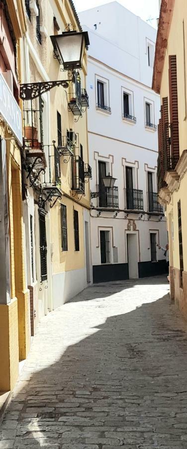 La Juderia Del Buen Viaje Apartment Seville Luaran gambar
